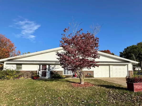 103 Holden Dr, Macomb, IL 61455