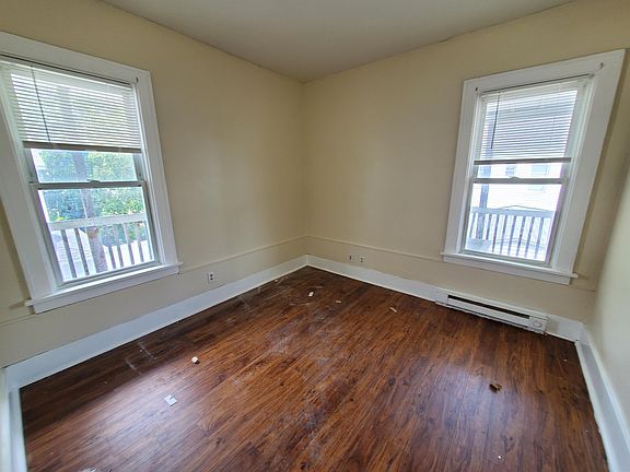 3rd image of 1231 Congress St #4-2R