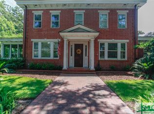 139 E Victory Dr, Savannah, GA 31405