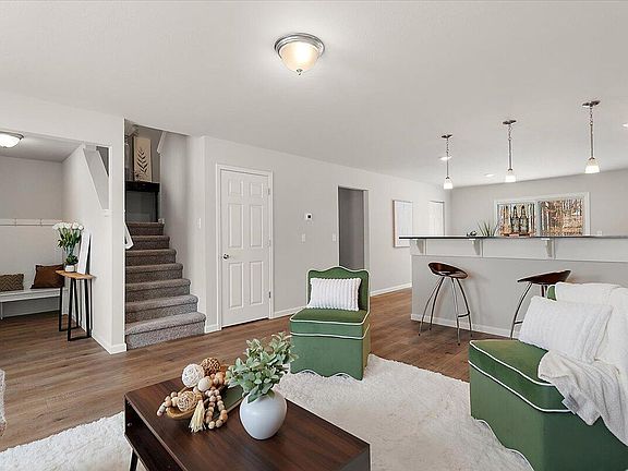 3rd image of 5480 Mammoth Dr