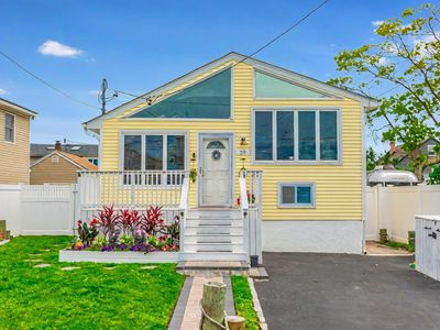 29 McKinley Avenue, Lindenhurst, NY, 11757