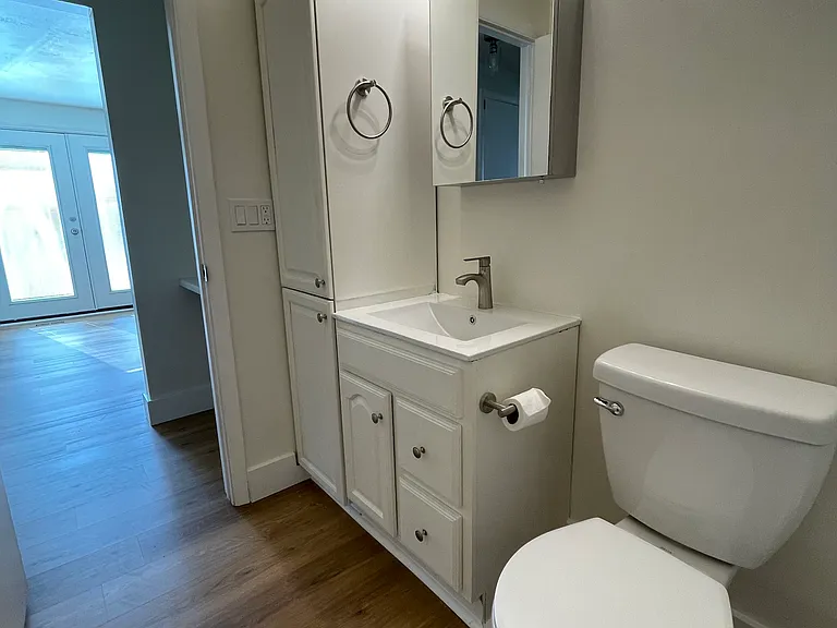 807 E Whitemaple Way — Photo 9