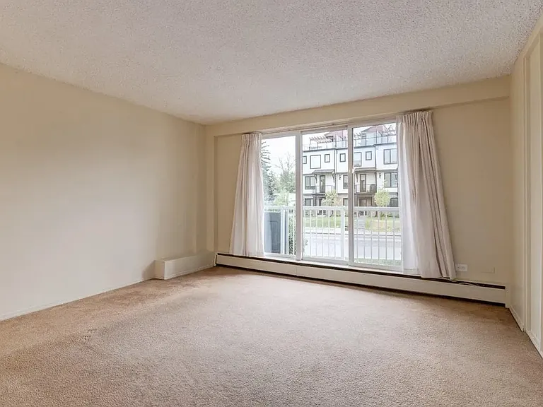 606 23rd Ave SW — Photo 26