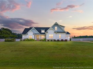 5832 Dottie Cir, Hope Mills, NC 28348
