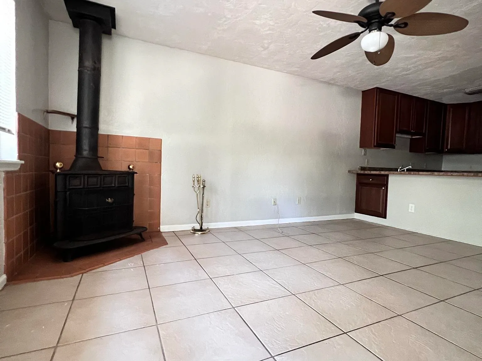 2 bed, 1018 sqft, $1,195 — Photo 2