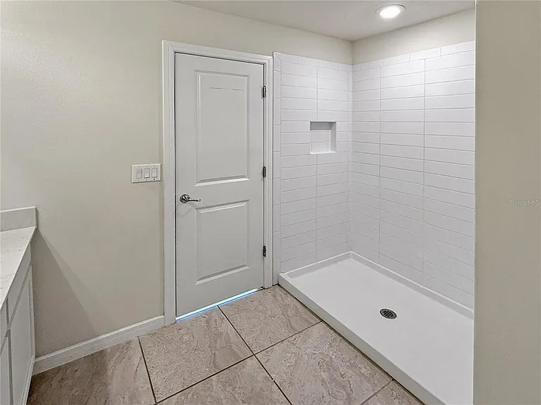 5012 Blue Hammock Ct — Photo 13