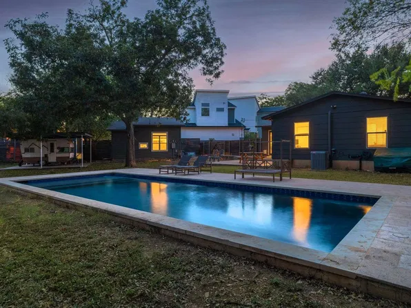 901 Saint Elmo Cir, Austin, TX 78745