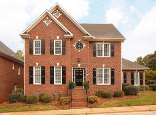 5004 Bearberry Pt, Greensboro, NC 27455