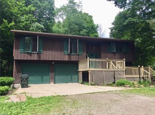 8010 Lake Rd, Seville, OH 44273