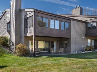 114 Fairway Ct, Bismarck, ND 58501