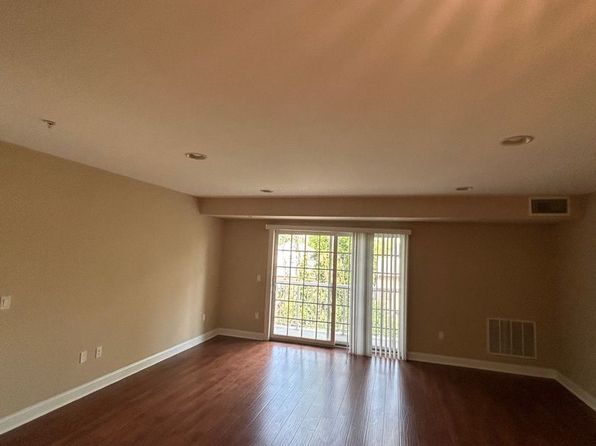 106 Terrace Ave #0