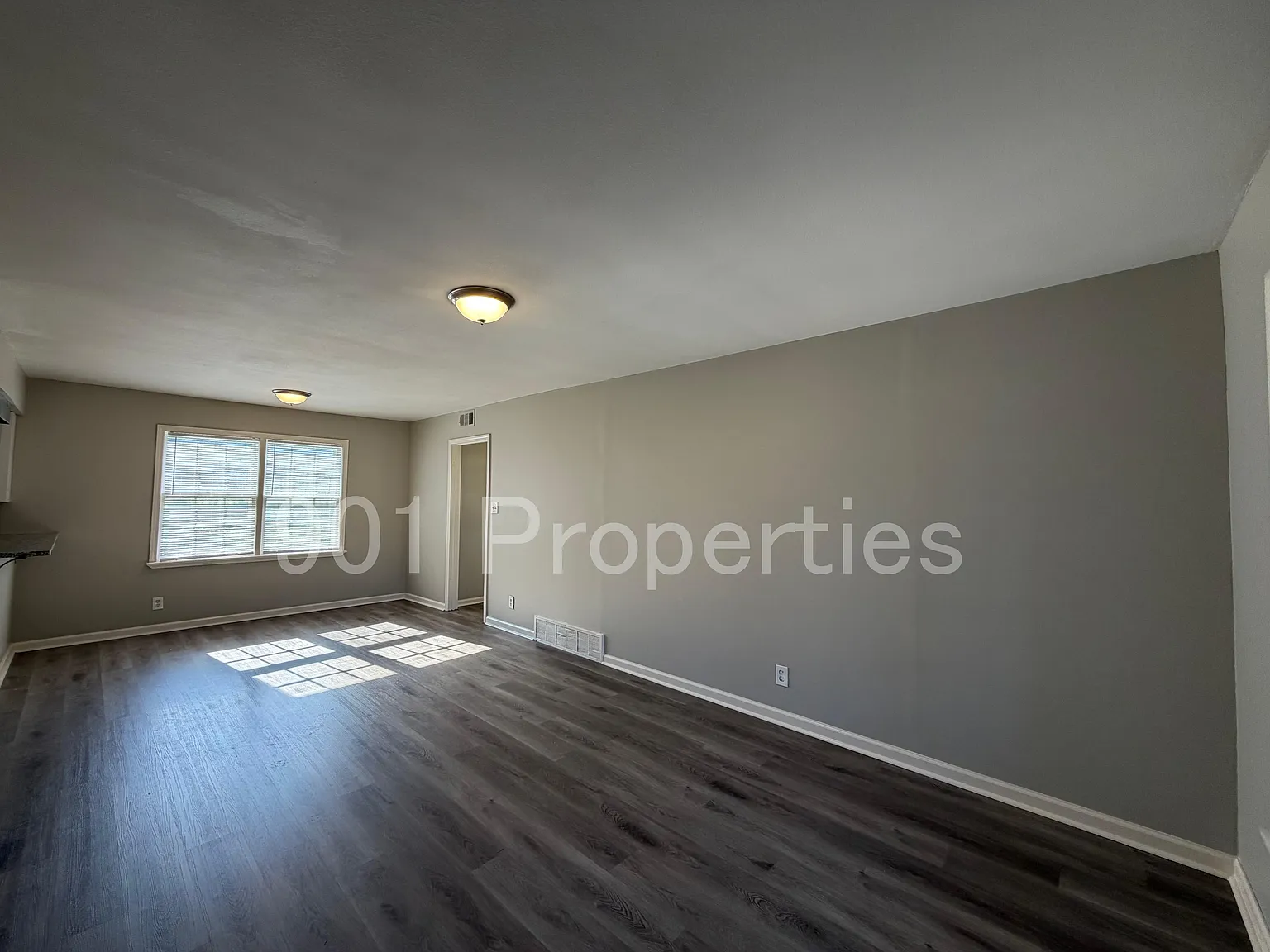 3 bed, 2.5 bath, 1750 sqft, $1,750 — Photo 4