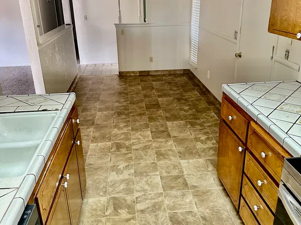 4224 N Babigian Ave, Fresno, CA 93722