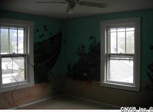 2nd image of 446 Woodruff Ave