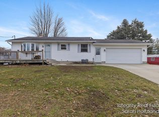 11272 Washington Ave, Allendale, MI 49401
