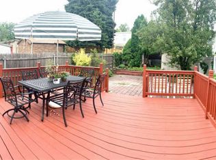 19 W 10th St, Bayonne, NJ 07002