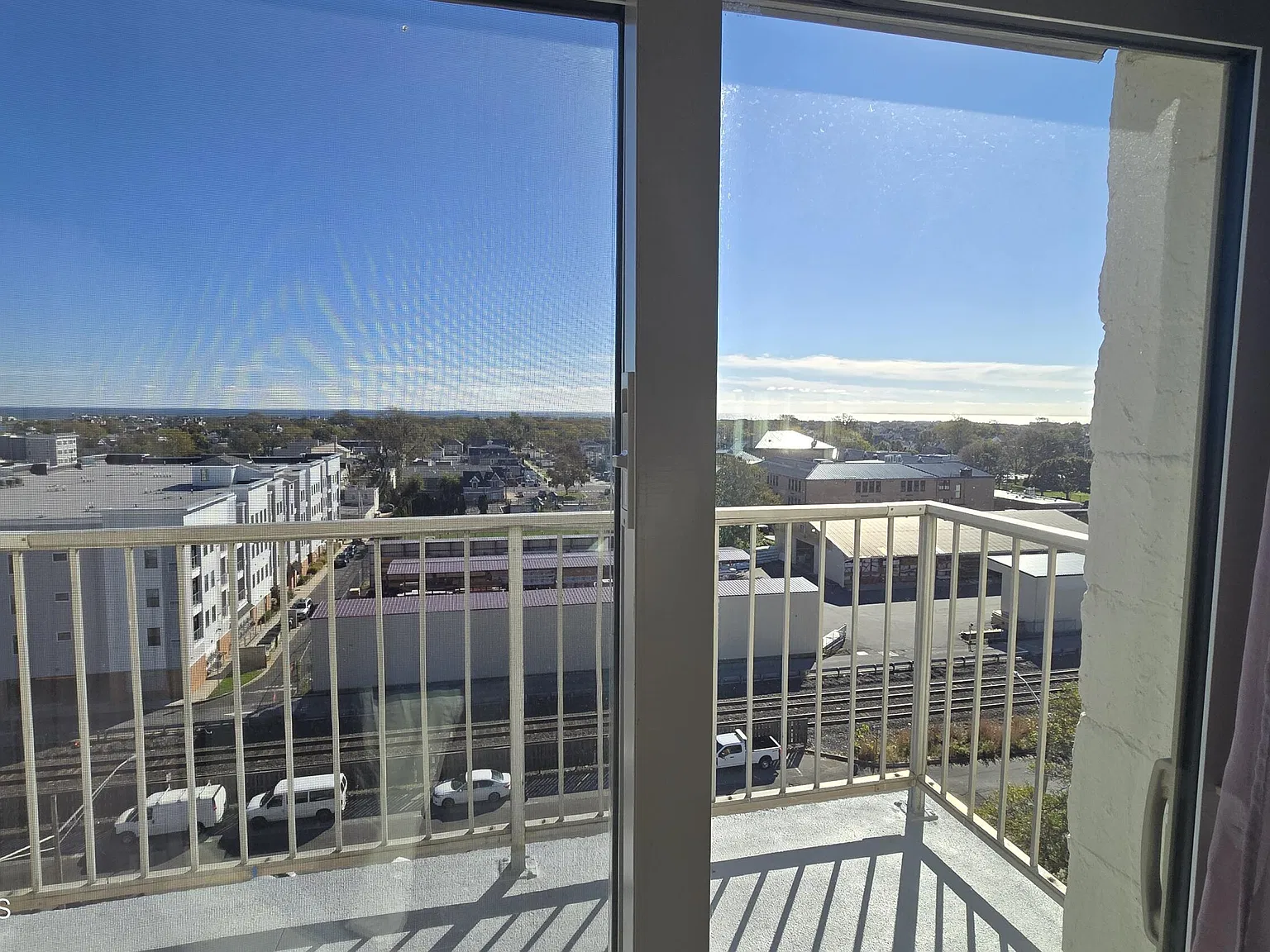 1 bed, 882 sqft, $2,500 — Photo 3
