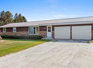 14633 Frelich Rd, Maribel, WI 54227
