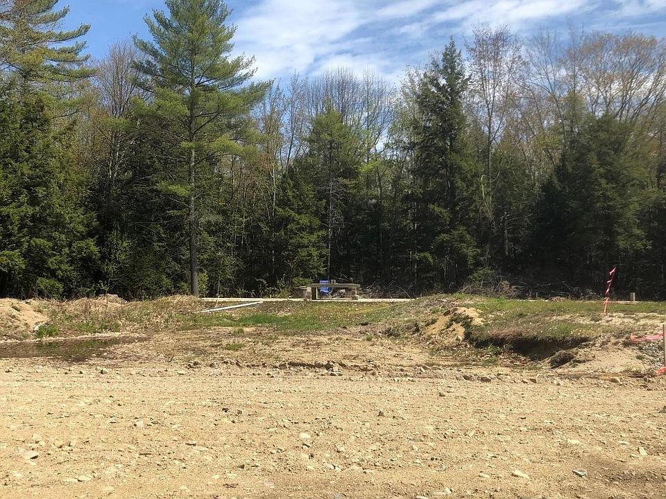 2nd image of 24 Tardiff Ln