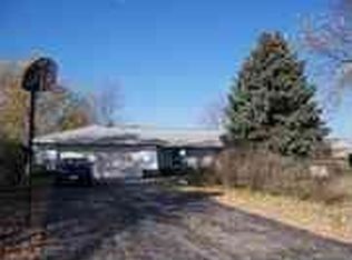 1324 N Cummings Ln, Washington, IL 61571