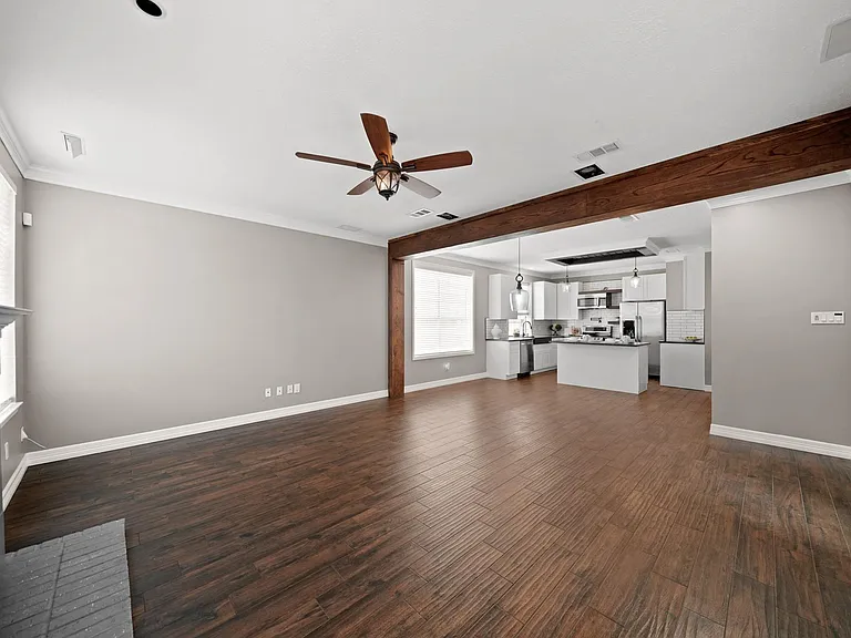 1207 Wildewood Ct — Photo 16