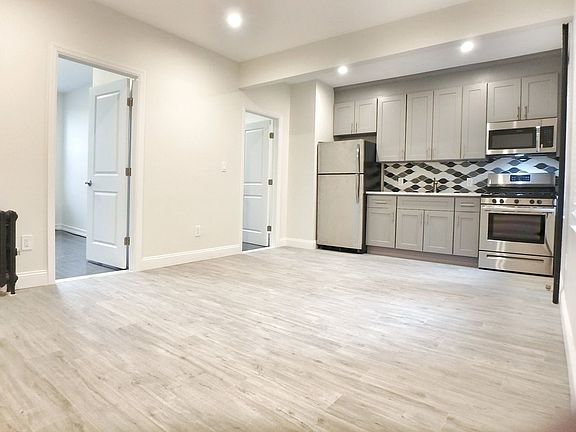 2nd image of 99-09 42nd Ave #2AA