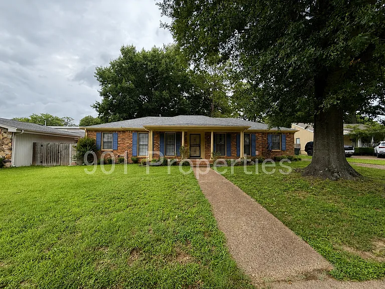 6080 Barrentine Dr — Photo 1