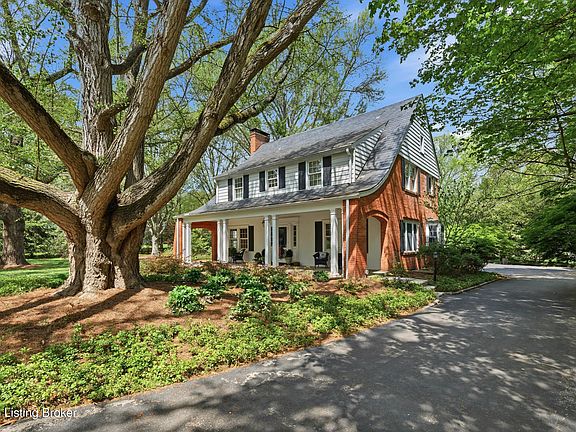 4th image of 137 Sagamore Rd