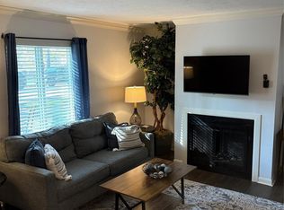 732 Memorial Mews St APT A, Houston, TX 77079
