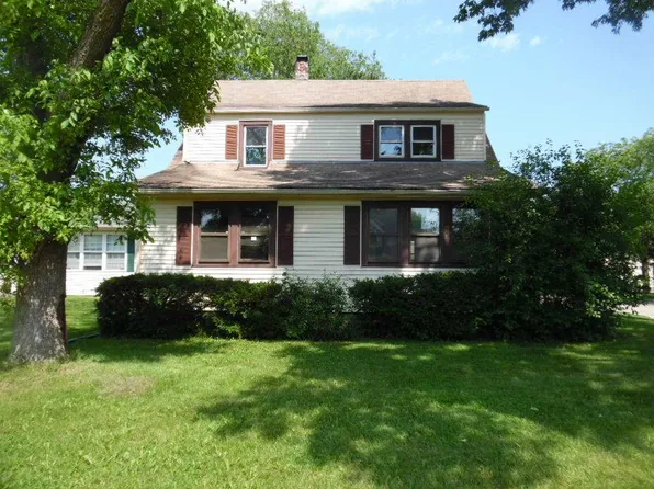 5103 Illinois St, Loves Park, IL 61111
