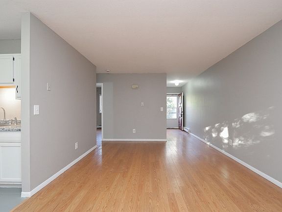 3rd image of 170 E Hadley Rd APT 13