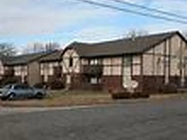 9260 Rosehill Rd APT 8, Lenexa, KS 66215