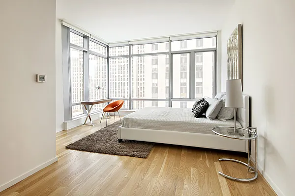 Sold by Stribling | media 2