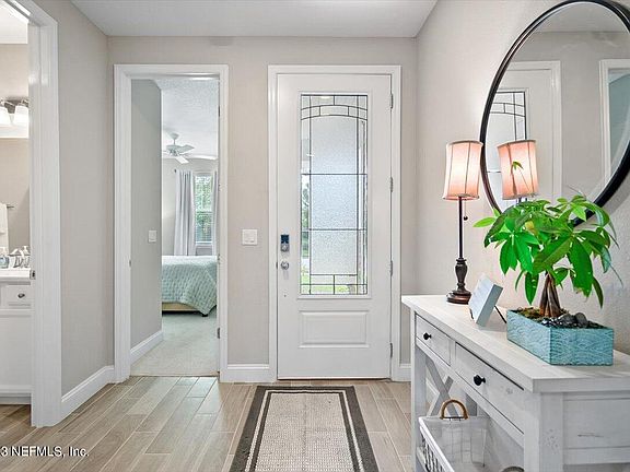 5th image of 15113 VENOSA Circle