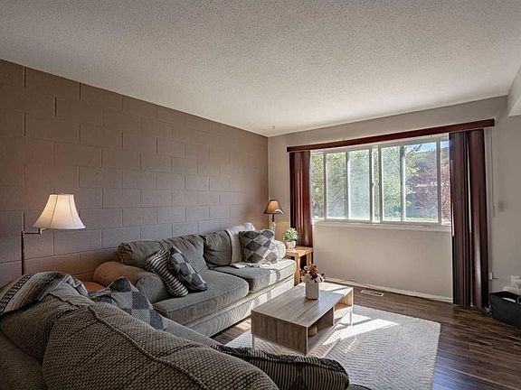3rd image of 8808 E 96th St #5