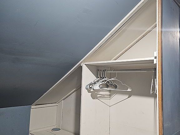 3rd image of 108 N Lewis St
