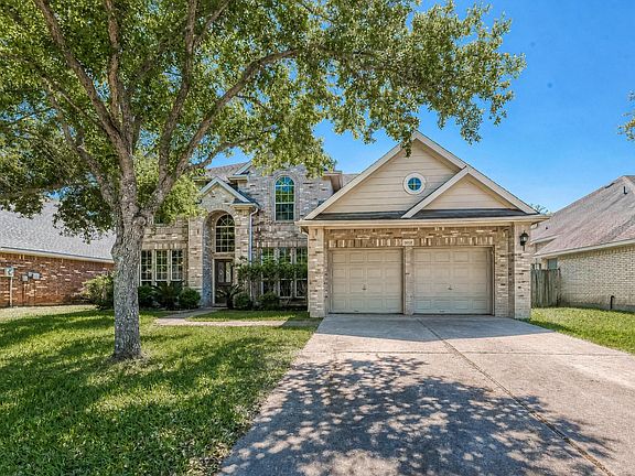 2nd image of 9018 Carriage Point Dr