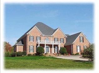 3 Welsh Cobb Ct, Greenville, SC 29615