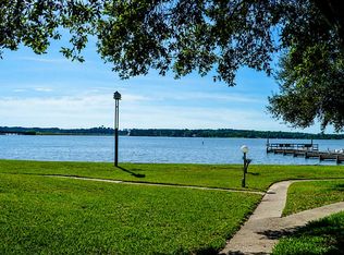 200 Fountain Lk UNIT 105, Livingston, TX 77351