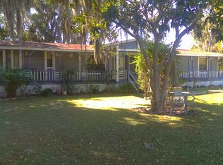 1004 Helena St, Lutz, FL 33548