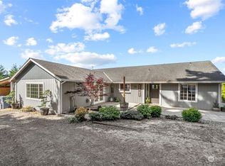 160 Clearview Ln, Kalama, WA 98625