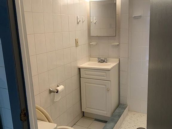 5th image of 22-52 21st St #1
