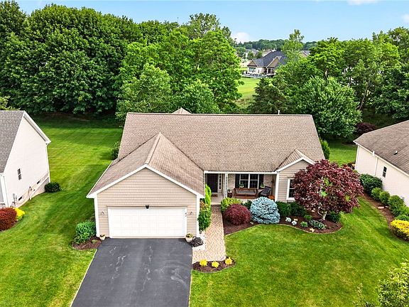 4th image of 42 Peaceful Harbor Ln