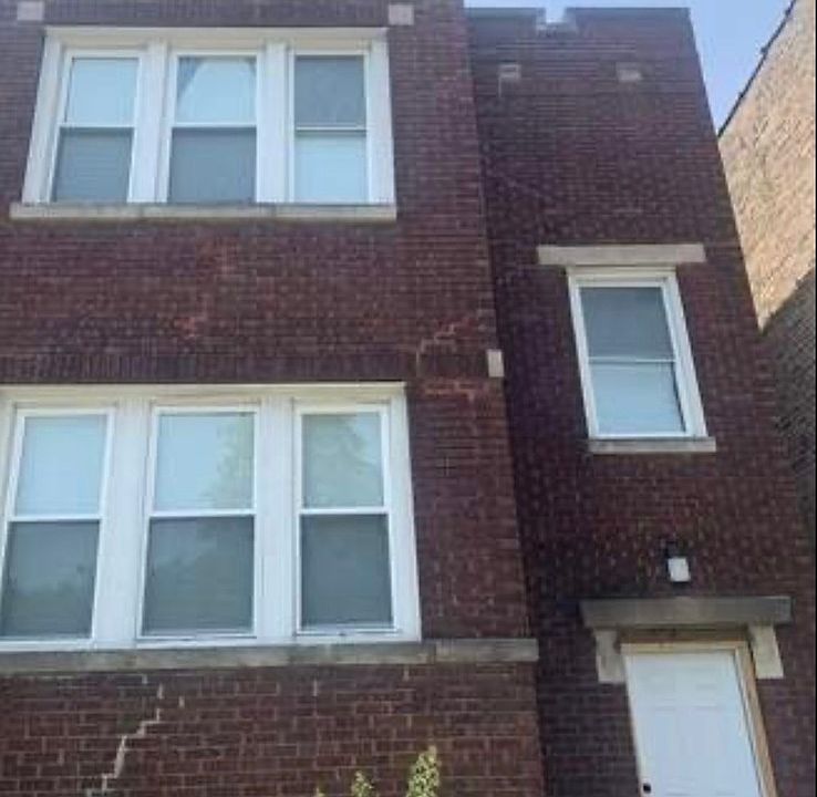 1st image of 5642 S Loomis Blvd