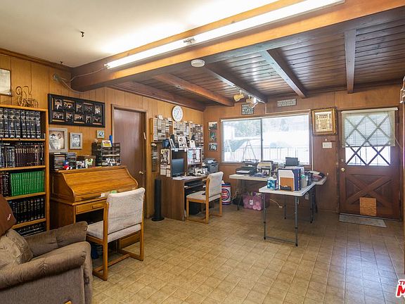 5th image of 6206 Teesdale Ave