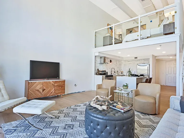 101 N Clematis St #506 — Photo 3