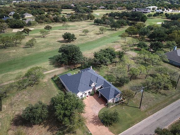 3rd image of 27055 Stonewood Dr