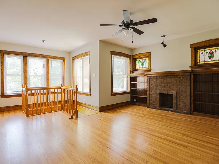3540 N. Janssen Ave. — Photo 5