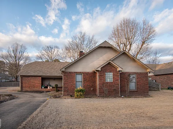 422 W Highland Dr, Jonesboro, AR 72401