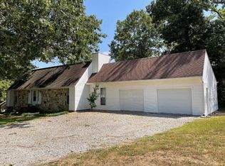 30 Keith Allen Ln, Cave City, AR 72521